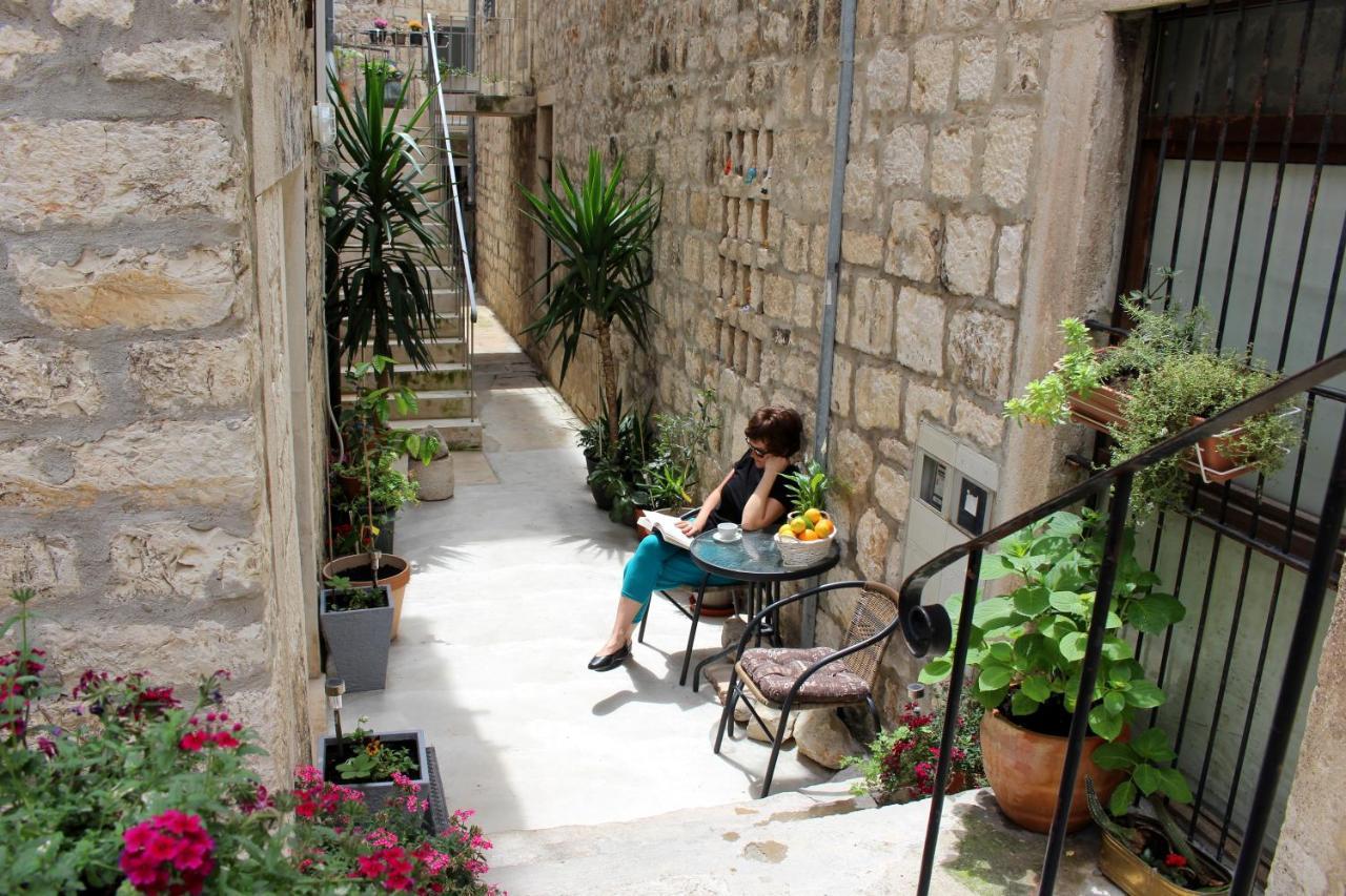 Street Garden Apartment 赫瓦尔 外观 照片